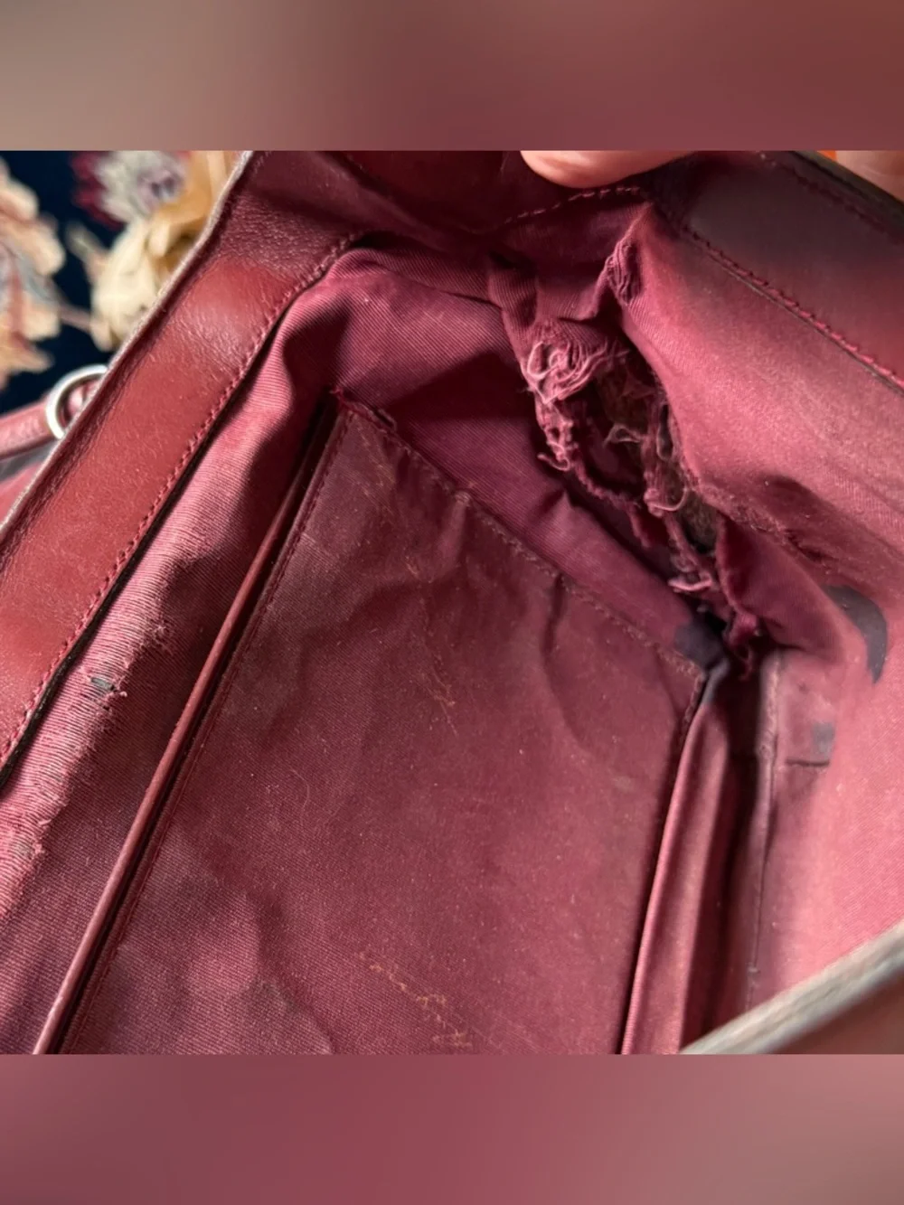 VTG ETIENNE AIGNER 
3 Striking Bags
Collectors or Sellers
Work or Play - Picture 14 of 16